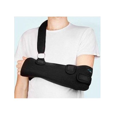 BeneCare Slings Deluxe Poly Arm Sling Universal Black [Pack of 50]